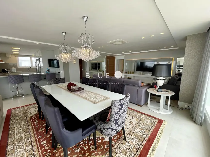 Foto 7 de Apartamento com 4 quartos à venda, 296m2 em Torres - RS