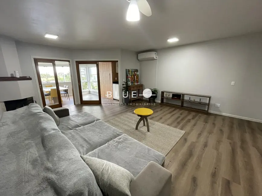 Foto 2 de Apartamento com 3 quartos à venda, 145m2 em Torres - RS