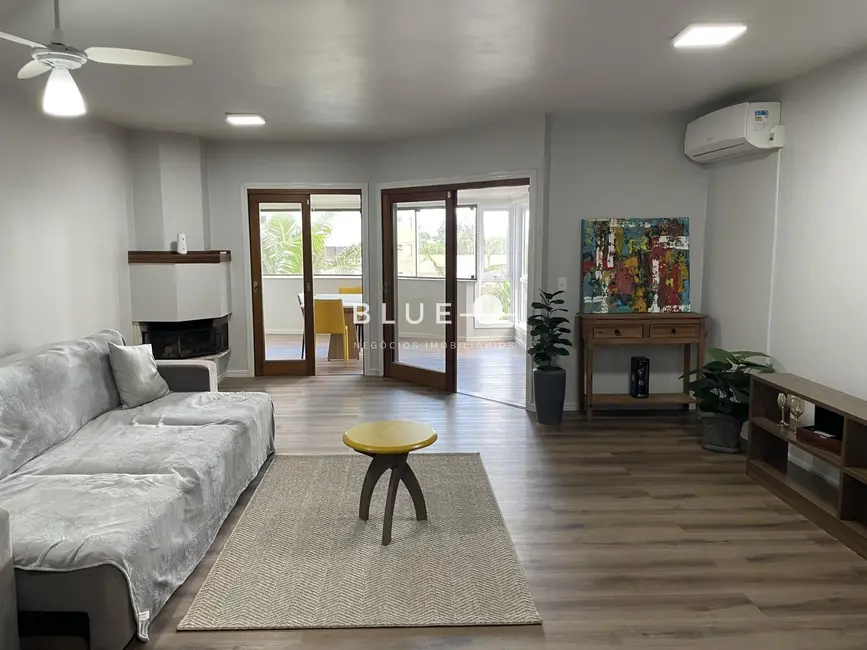 Foto 1 de Apartamento com 3 quartos à venda, 145m2 em Torres - RS