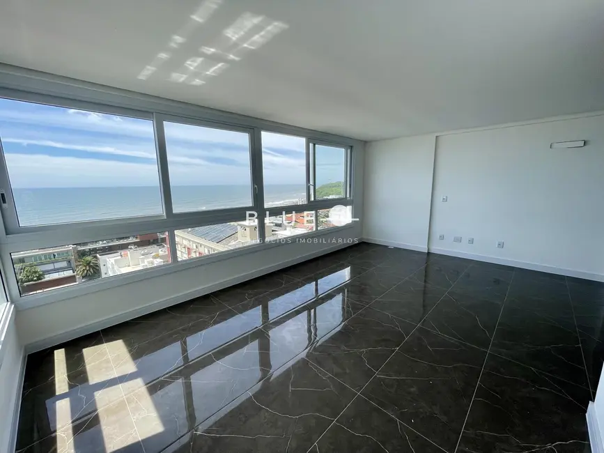 Foto 8 de Apartamento com 3 quartos à venda, 120m2 em Torres - RS