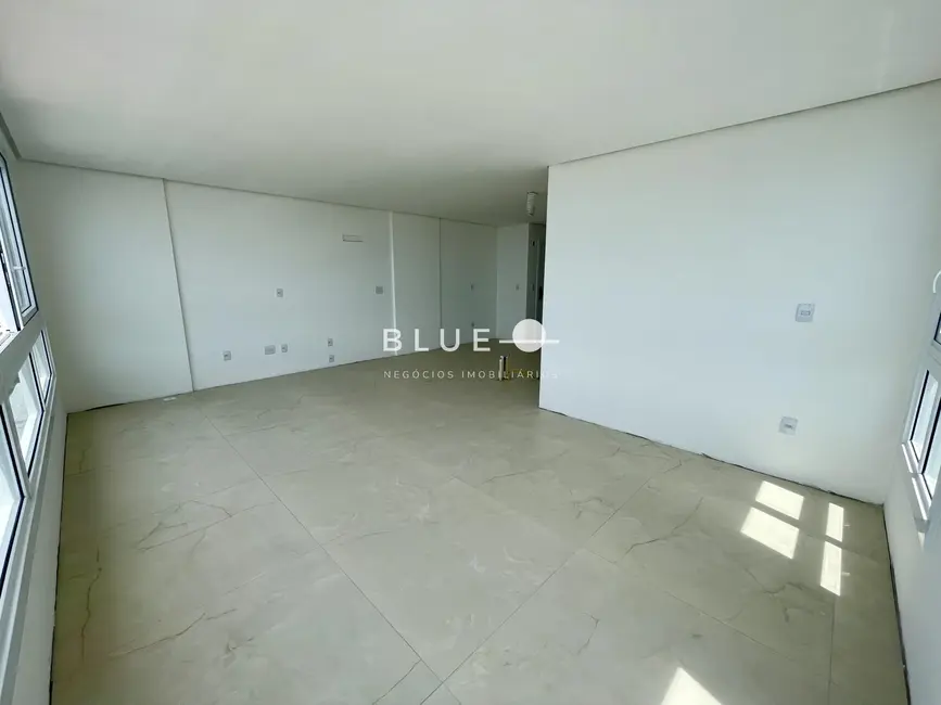 Foto 7 de Apartamento com 3 quartos à venda, 120m2 em Torres - RS