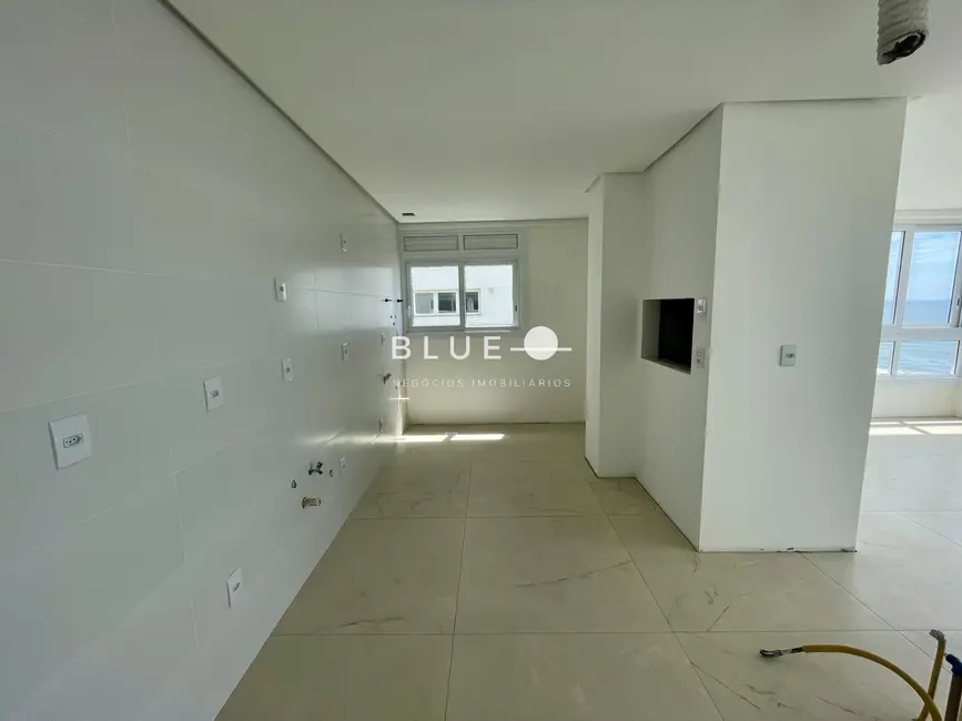 Foto 3 de Apartamento com 3 quartos à venda, 120m2 em Torres - RS