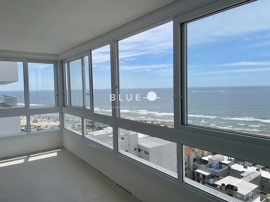 Foto 1 de Apartamento com 3 quartos à venda, 120m2 em Torres - RS