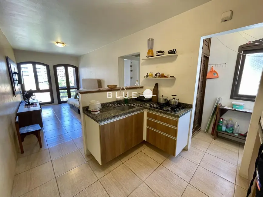 Foto 2 de Apartamento com 1 quarto à venda, 65m2 em Centro, Torres - RS