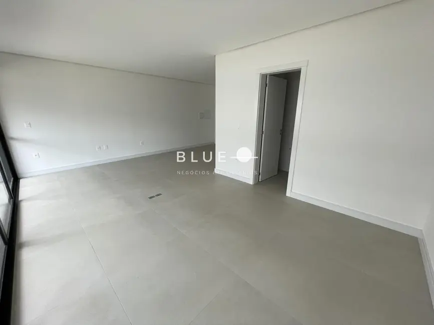 Foto 6 de Apartamento com 1 quarto à venda, 53m2 em Torres - RS