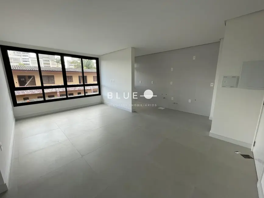 Foto 6 de Apartamento com 2 quartos à venda, 68m2 em Torres - RS