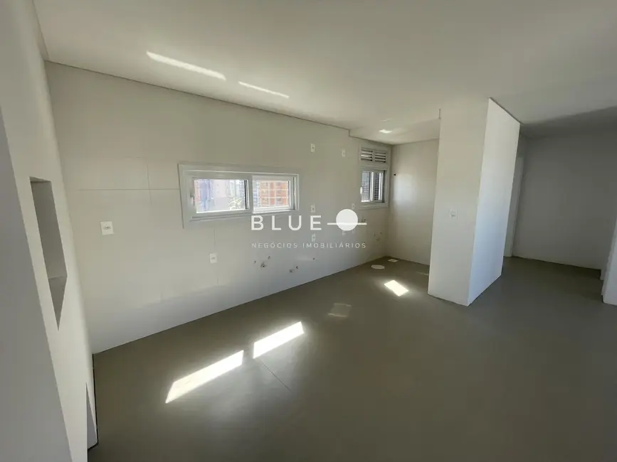 Foto 6 de Apartamento com 2 quartos à venda, 90m2 em Centro, Torres - RS