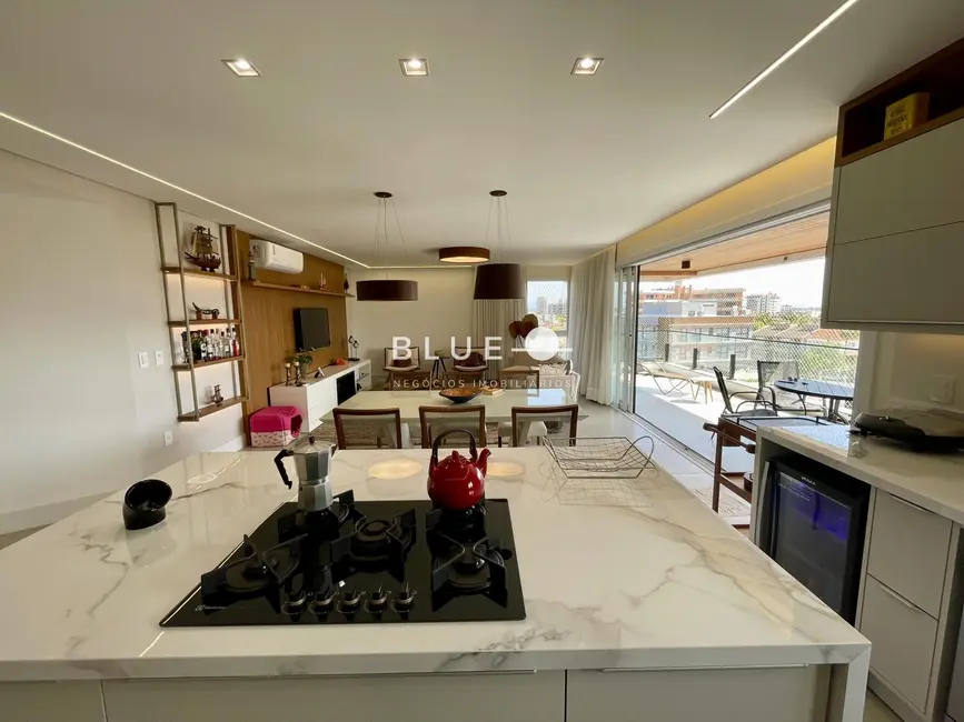 Foto 3 de Apartamento com 3 quartos à venda, 150m2 em Torres - RS