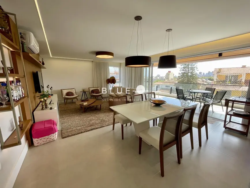 Foto 6 de Apartamento com 3 quartos à venda, 150m2 em Torres - RS