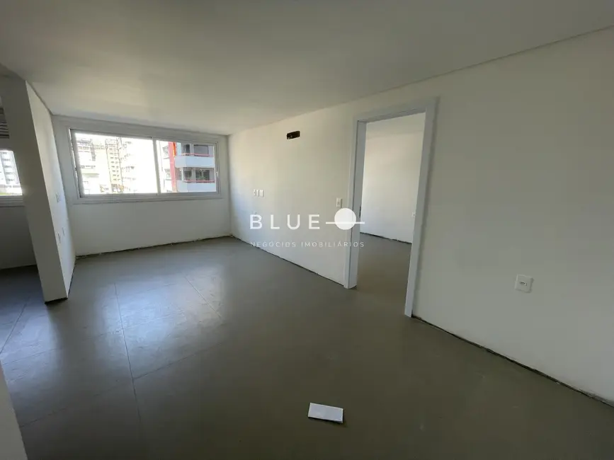 Apartamento com 1 quarto à venda, 53m2 em Centro, Torres - RS - imagem 2 Foto 2 de Apartamento com 1 quarto à venda, 53m2 em Centro, Torres - RS