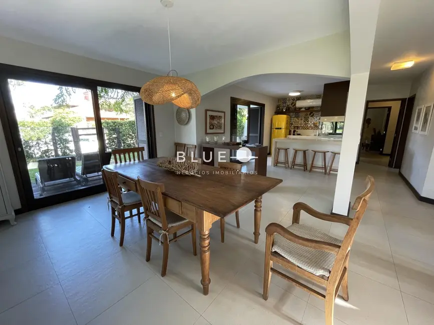 Foto 9 de Casa com 5 quartos à venda, 517m2 em Torres - RS