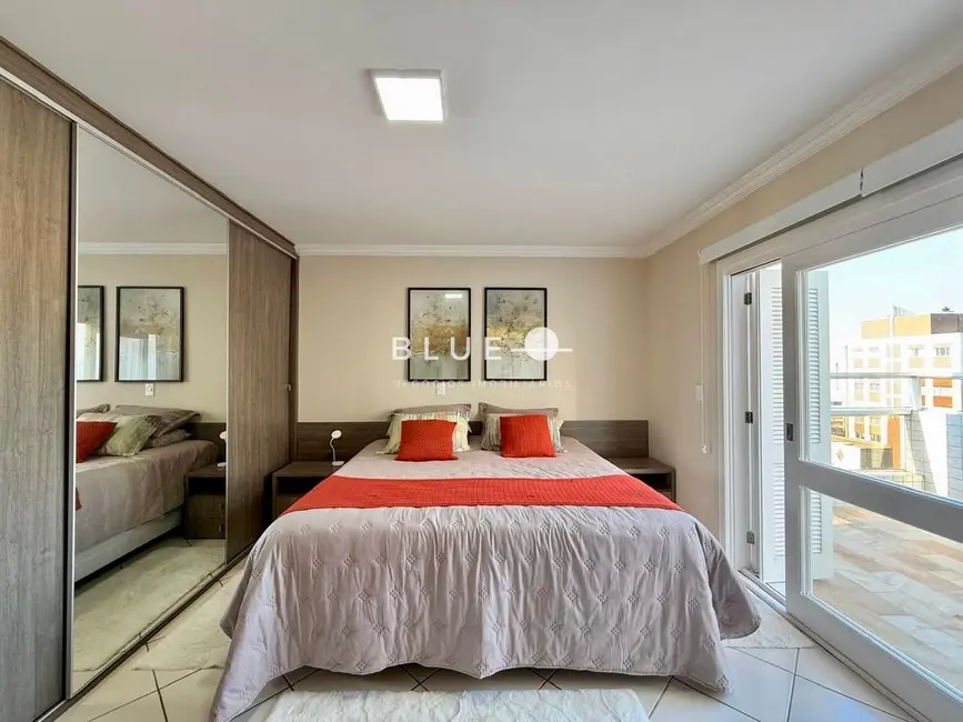 Foto 7 de Cobertura com 3 quartos à venda, 220m2 em Torres - RS