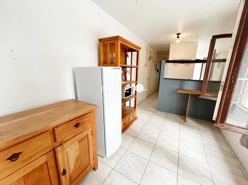 Foto 4 de Apartamento com 1 quarto à venda, 44m2 em Centro, Torres - RS
