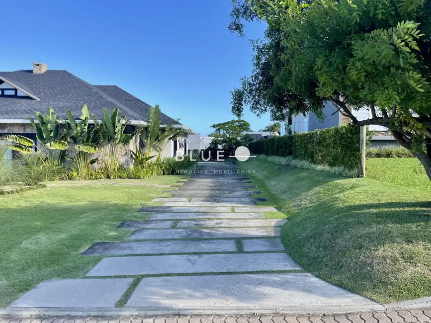 Foto 3 de Casa de Condomínio com 4 quartos à venda, 530m2 em Torres - RS