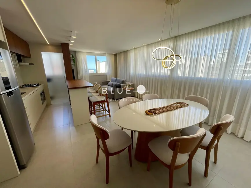 Foto 3 de Apartamento com 2 quartos à venda, 78m2 em Centro, Torres - RS