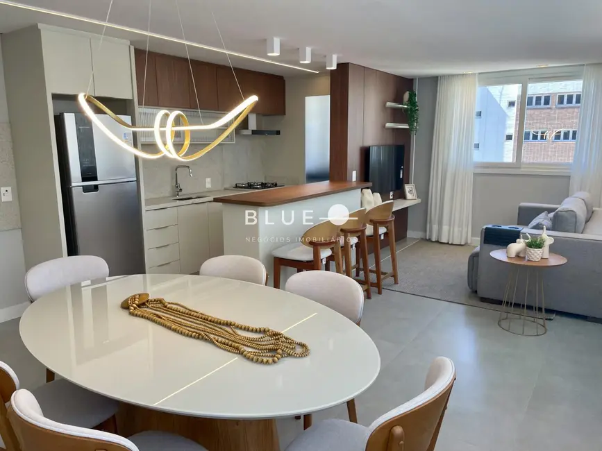 Foto 1 de Apartamento com 2 quartos à venda, 78m2 em Centro, Torres - RS