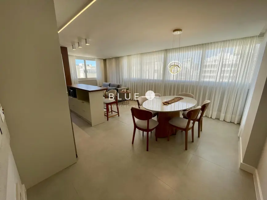 Foto 2 de Apartamento com 2 quartos à venda, 78m2 em Centro, Torres - RS