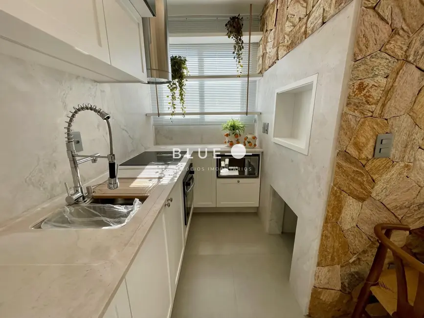 Foto 17 de Apartamento com 3 quartos à venda, 101m2 em Torres - RS