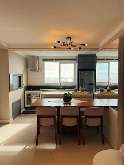 Apartamento com 2 quartos à venda, 70m2 em Torres - RS - imagem 6 Foto 6 de Apartamento com 2 quartos à venda, 70m2 em Torres - RS