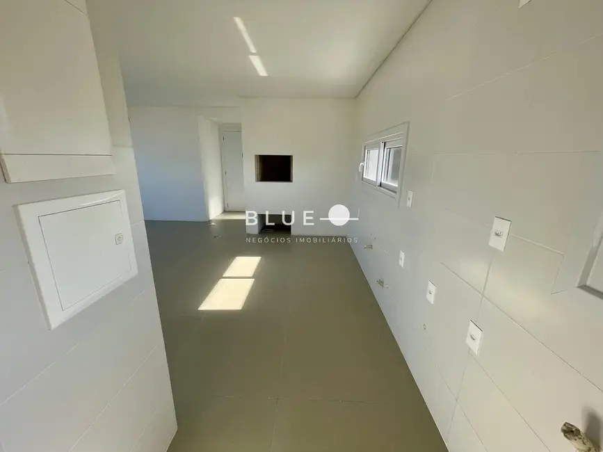 Foto 8 de Apartamento com 2 quartos à venda, 98m2 em Centro, Torres - RS