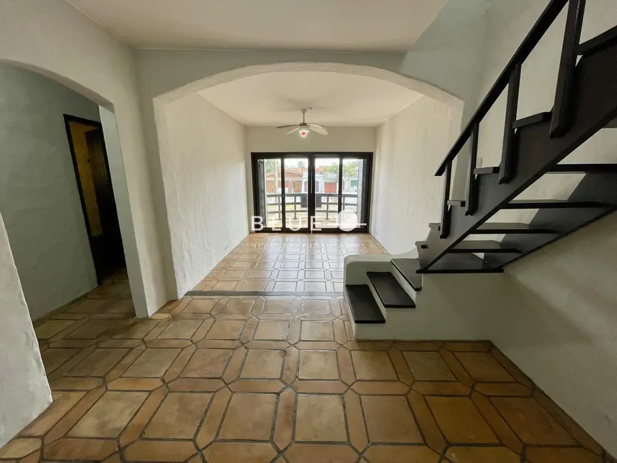 Foto 3 de Cobertura com 3 quartos à venda, 220m2 em Torres - RS