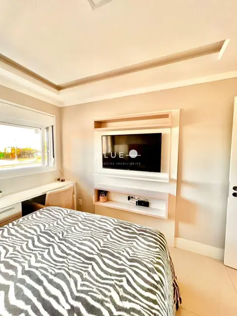 Foto 9 de Apartamento com 3 quartos à venda, 150m2 em Torres - RS