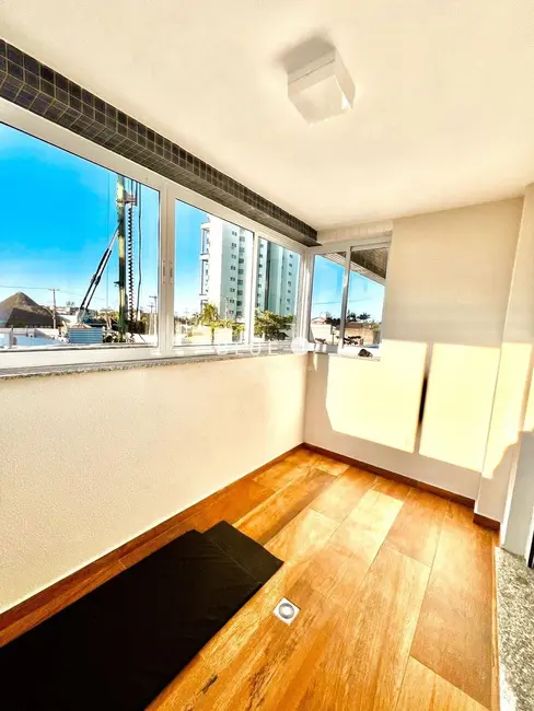 Foto 2 de Apartamento com 3 quartos à venda, 150m2 em Torres - RS
