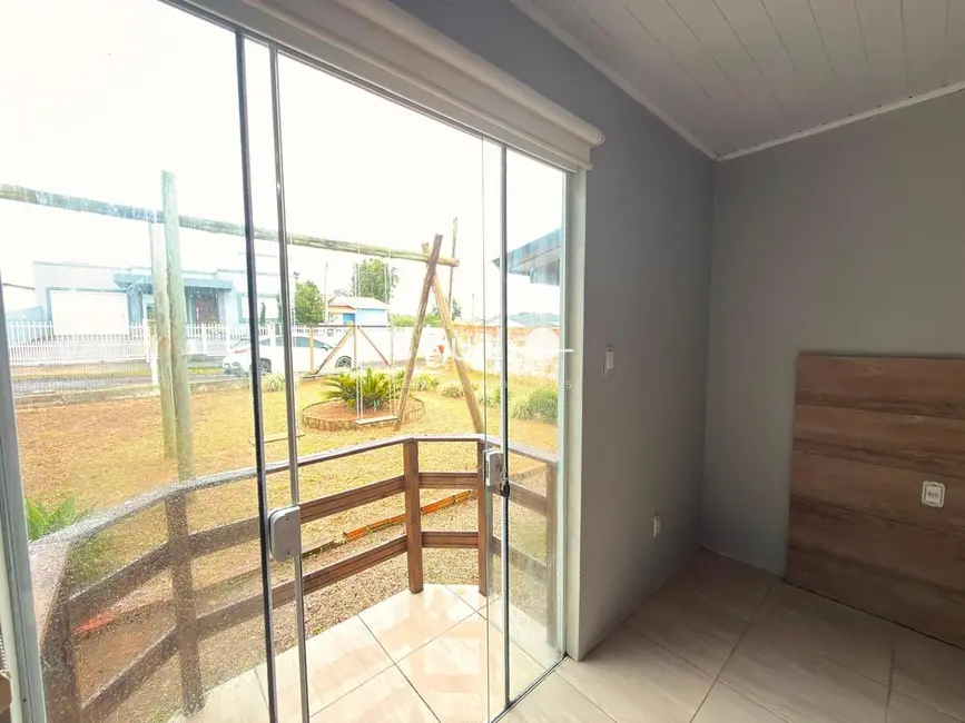 Casa com 2 quartos à venda, 110m2 em Torres - RS - imagem 8 Foto 8 de Casa com 2 quartos à venda, 110m2 em Torres - RS