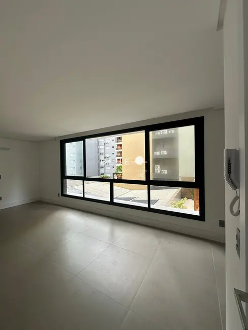 Foto 4 de Apartamento com 2 quartos à venda, 77m2 em Torres - RS