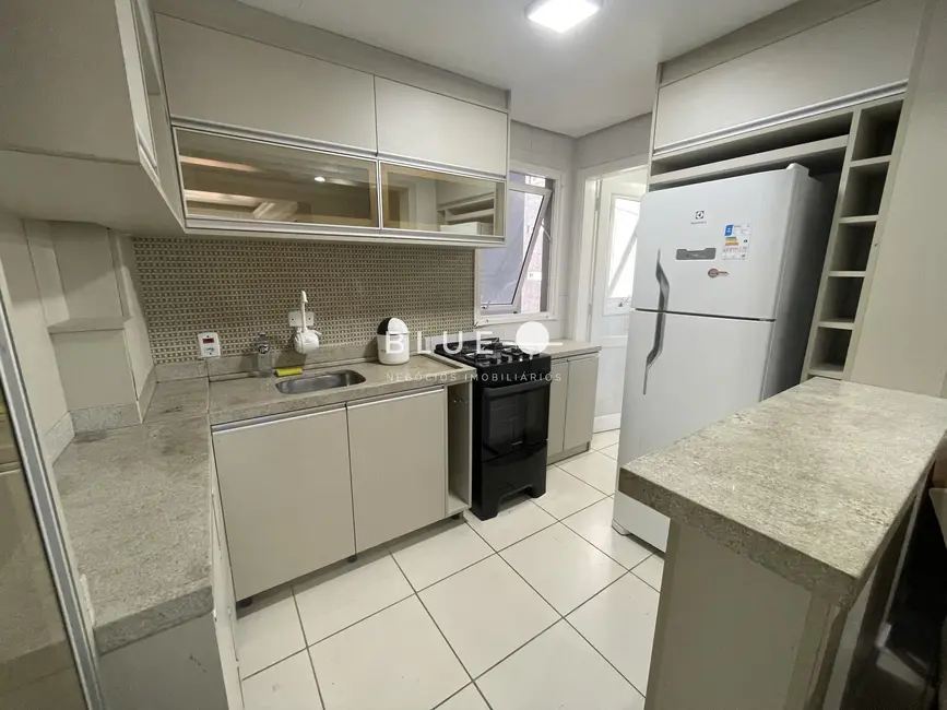 Foto 9 de Apartamento com 3 quartos à venda, 94m2 em Torres - RS