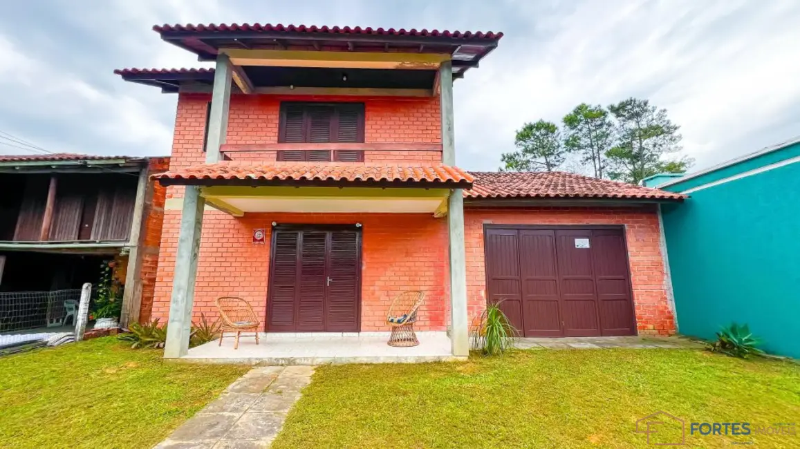 Foto 2 de Sobrado com 2 quartos à venda, 81m2 em Capao Da Canoa - RS