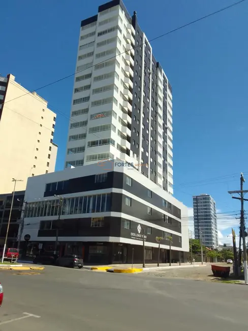 Foto 2 de Apartamento com 3 quartos à venda, 81m2 em Centro, Tramandai - RS