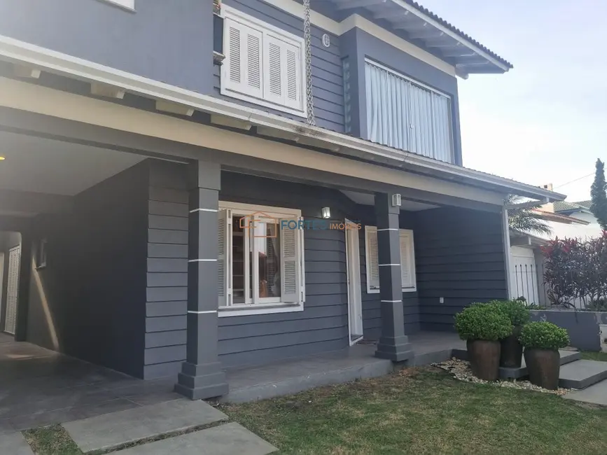 Foto 2 de Sobrado com 3 quartos à venda, 81m2 em Centro, Osorio - RS