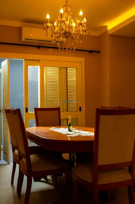 Sobrado com 3 quartos à venda, 81m2 em Centro, Osorio - RS - imagem 9 Foto 9 de Sobrado com 3 quartos à venda, 81m2 em Centro, Osorio - RS