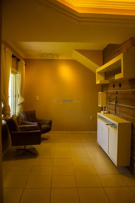 Sobrado com 3 quartos à venda, 81m2 em Centro, Osorio - RS - imagem 4 Foto 4 de Sobrado com 3 quartos à venda, 81m2 em Centro, Osorio - RS