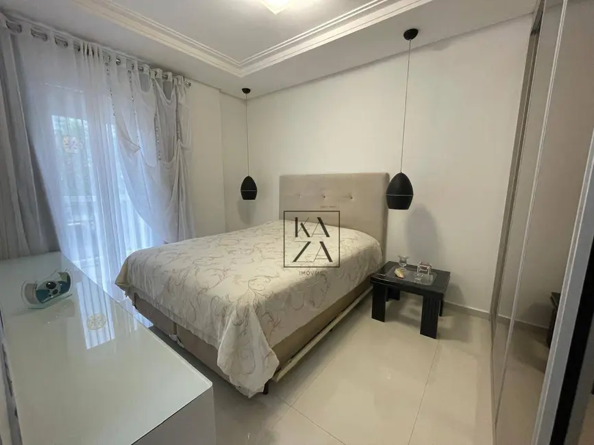 Apartamento com 3 quartos à venda, 135m2 em Atiradores, Joinville - SC - imagem 4 Foto 4 de Apartamento com 3 quartos à venda, 135m2 em Atiradores, Joinville - SC