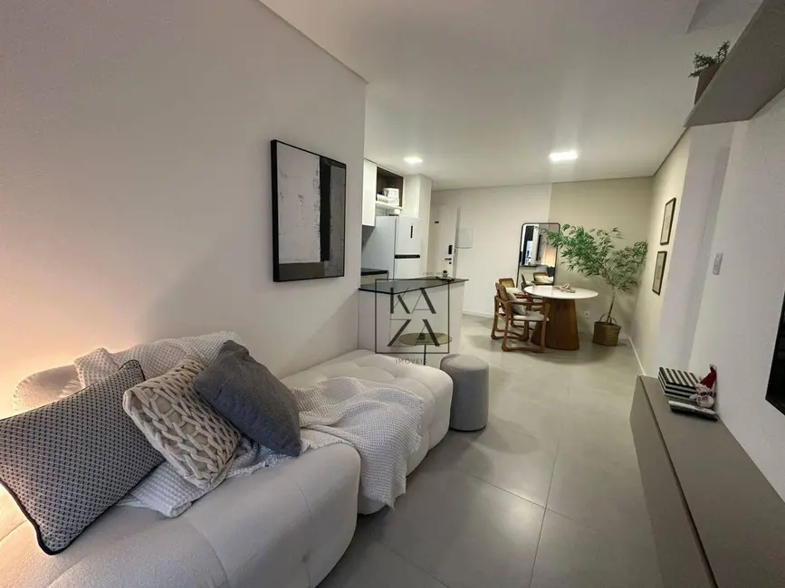 Foto 8 de Apartamento com 2 quartos à venda, 63m2 em Anita Garibaldi, Joinville - SC