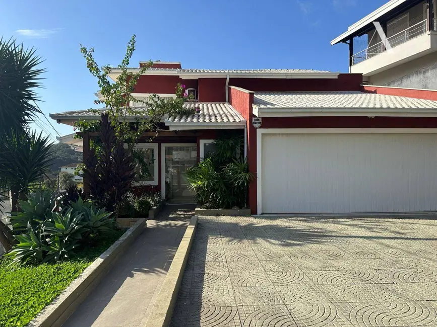 Foto 3 de Pousada com 4 quartos à venda, 528m2 em Centro, Sao Francisco Do Sul - SC