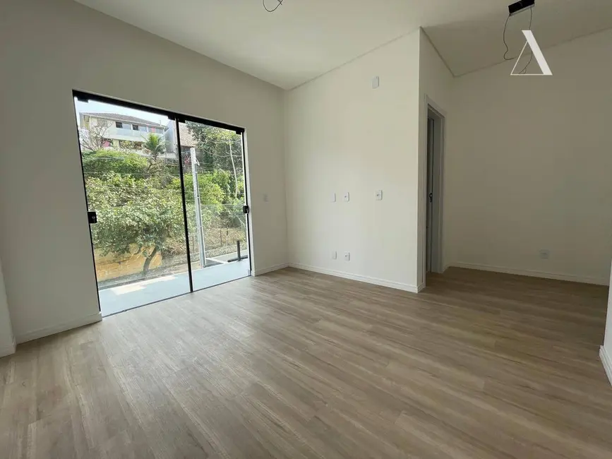 Foto 9 de Casa com 3 quartos à venda, 113m2 em Bom Retiro, Joinville - SC