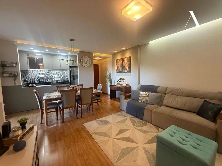 Foto 2 de Apartamento com 3 quartos à venda, 98m2 em Santo Antônio, Joinville - SC