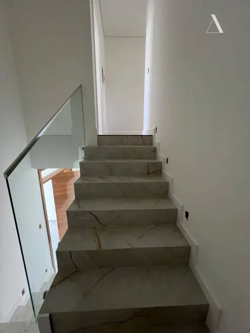 Foto 9 de Casa com 3 quartos à venda, 124m2 em Floresta, Joinville - SC