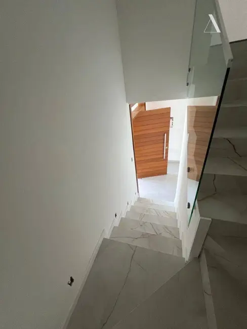Foto 8 de Casa com 3 quartos à venda, 124m2 em Floresta, Joinville - SC