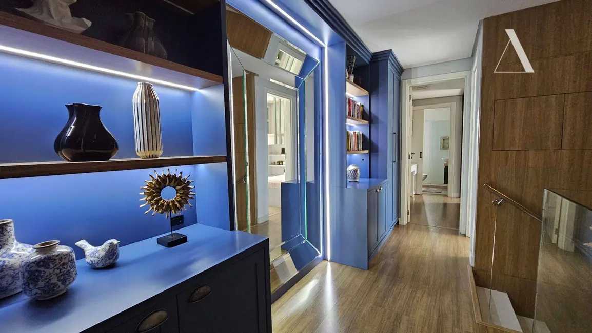 Casa com 3 quartos à venda, 212m2 em Saguaçu, Joinville - SC - imagem 9 Foto 9 de Casa com 3 quartos à venda, 212m2 em Saguaçu, Joinville - SC