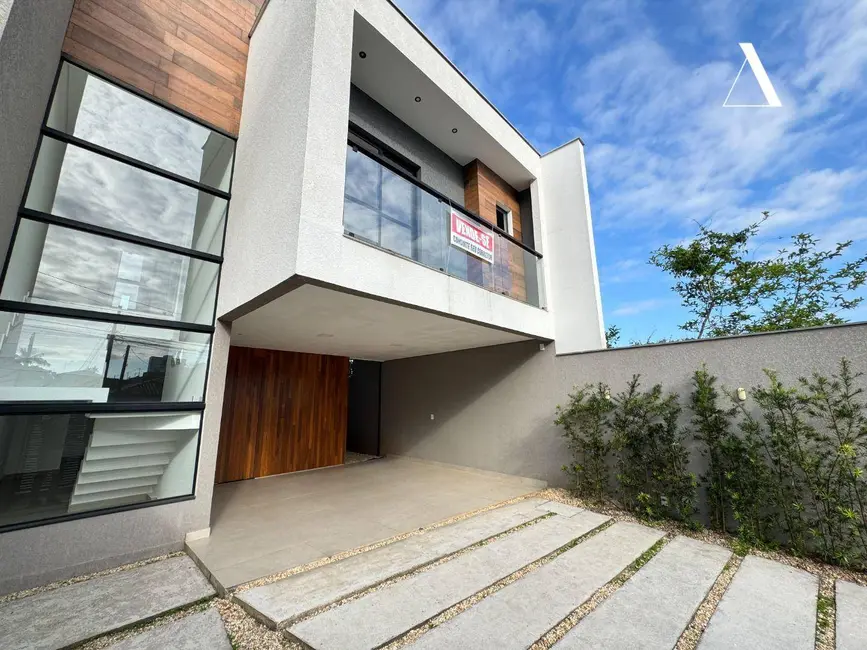 Foto 1 de Casa com 3 quartos à venda, 178m2 em Floresta, Joinville - SC