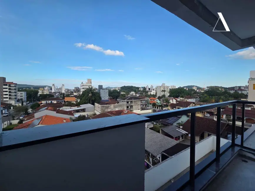 Foto 8 de Apartamento com 3 quartos à venda, 147m2 em Costa e Silva, Joinville - SC