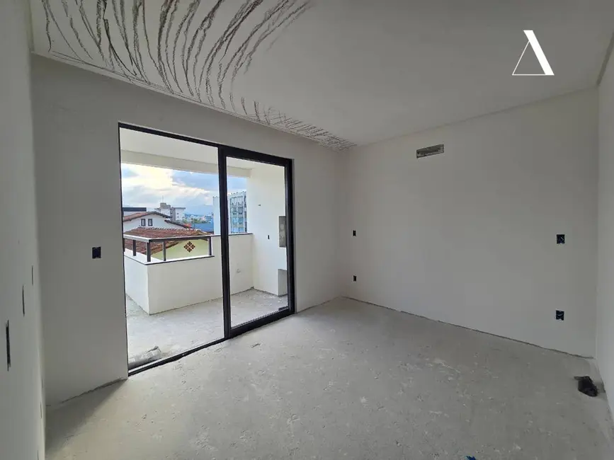 Foto 6 de Apartamento com 3 quartos à venda, 284m2 em Costa e Silva, Joinville - SC