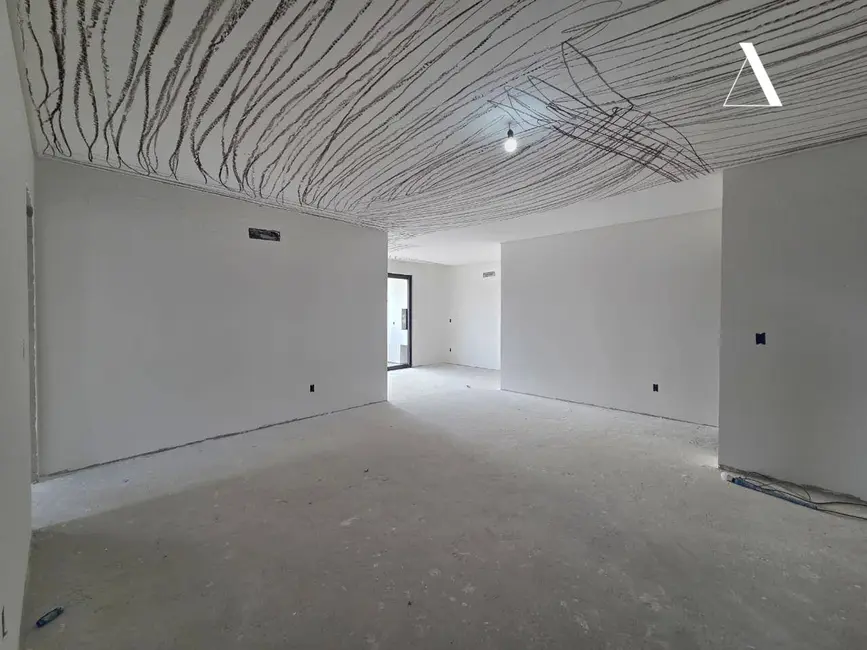 Foto 5 de Apartamento com 3 quartos à venda, 284m2 em Costa e Silva, Joinville - SC