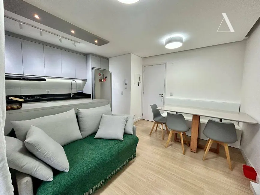 Foto 2 de Apartamento com 2 quartos à venda, 90m2 em Costa e Silva, Joinville - SC