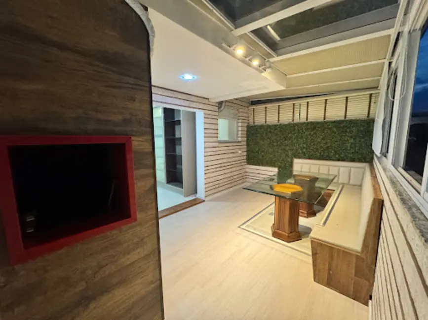 Foto 8 de Apartamento com 3 quartos à venda, 198m2 em Anita Garibaldi, Joinville - SC