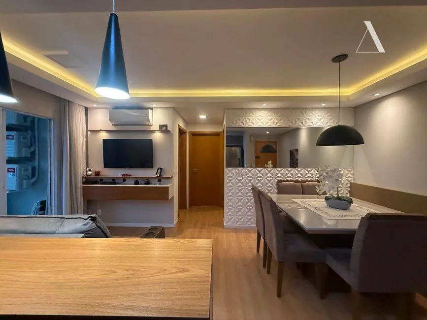 Foto 2 de Apartamento com 2 quartos à venda, 91m2 em Anita Garibaldi, Joinville - SC